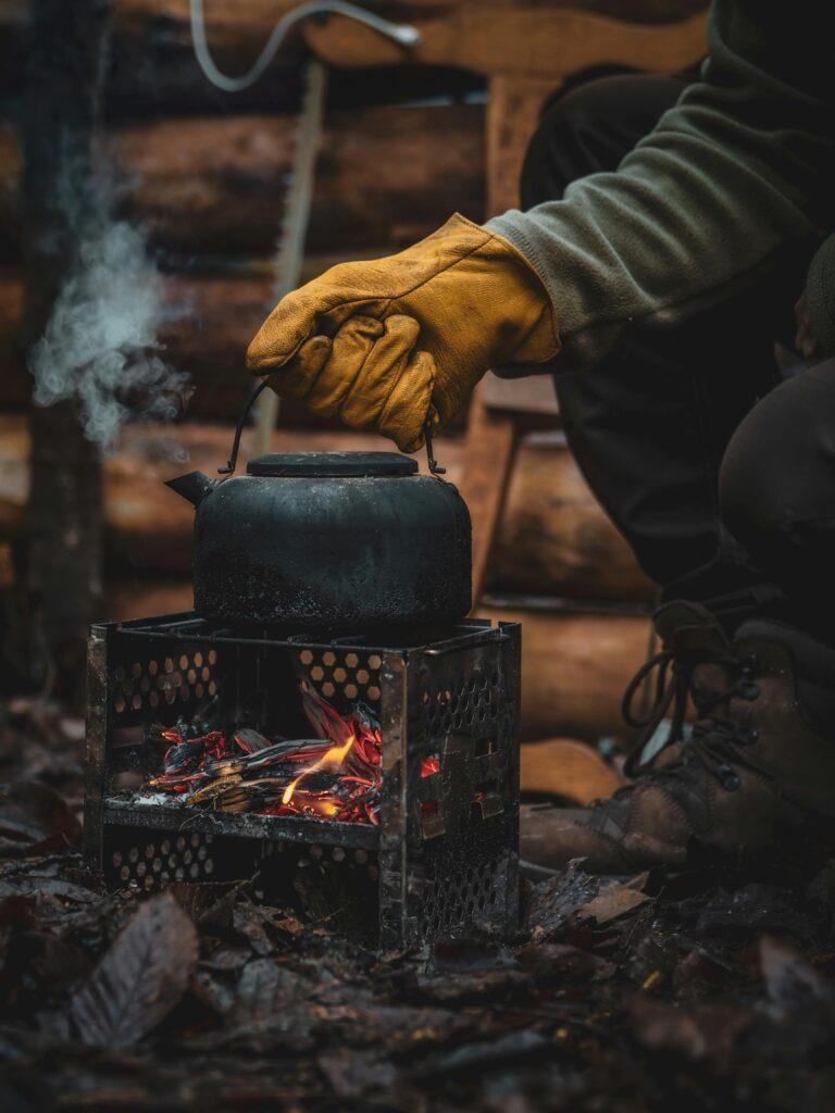 These Are Basic Outdoor Survival Tips You Need To Know